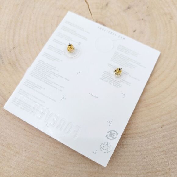 Brand New Forever 21 Letter R B Earrings - Picture 2 of 5